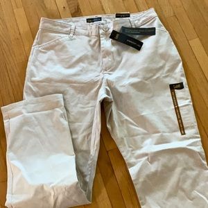 NWT Lee Straight leg pants Size 12